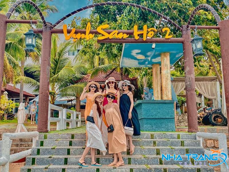 Tour 3 đảo VIP Nha Trang 1 Ngày, Trọn Gói 33 check in chanh sả tại Vịnh San Hô