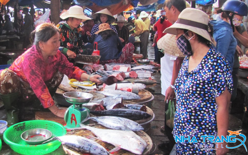 Chợ Đầm Nha Trang khám phá khu chợ nổi tiếng lâu đời 52 Bạn đừng ngần ngại mặc cả để có được mức giá hợp lý nhất