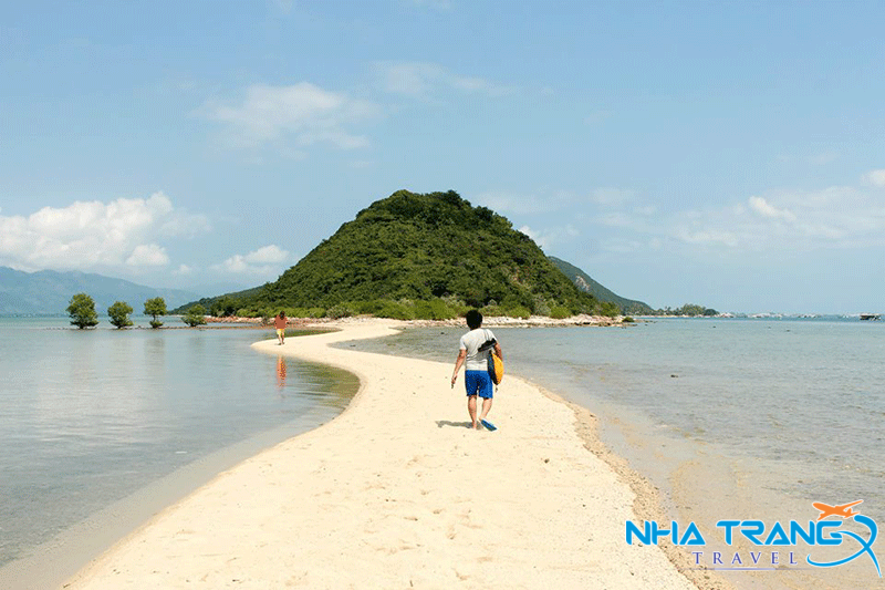 Trọn bộ kinh nghiệm du lịch Nha Trang siêu chi tiết từ A - Z - Nha Trang Travel 36 Đường giữa biển
