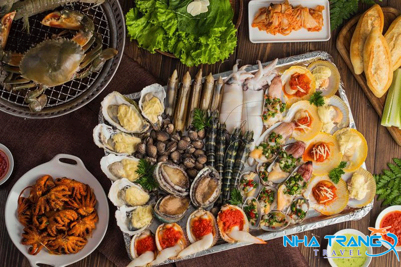 Vịnh Vân Phong Nha Trang khám phá eo biển đẹp và hấp dẫn 27 Hải sản Nha Trang vừa tươi vừa có giá hạt dẻ