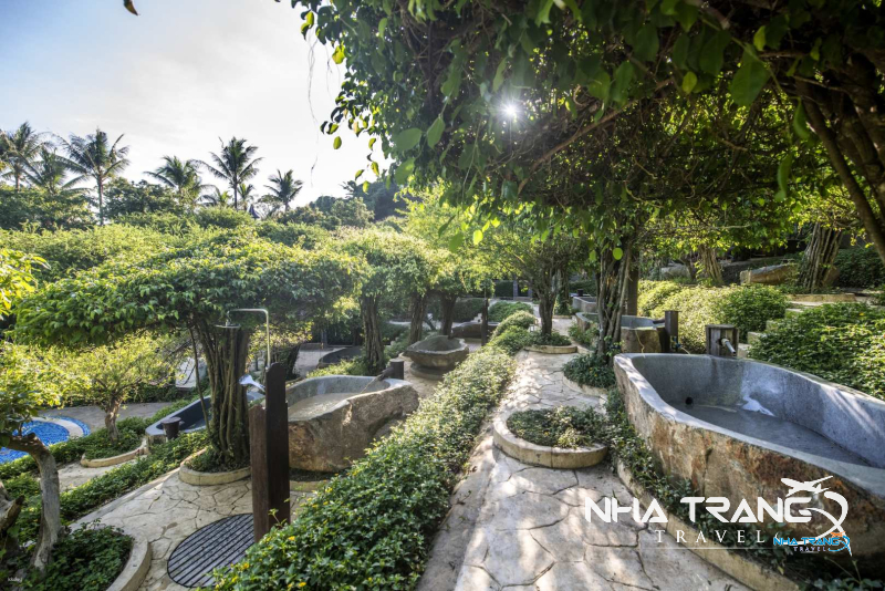 Gợi Ý 5 Địa Điểm Tắm Bùn Nha Trang Không Nên Bỏ Lỡ 36 View MerPerle Hòn Tằm Mud Bath: Tắm bùn giữa biển trời Nha Trang