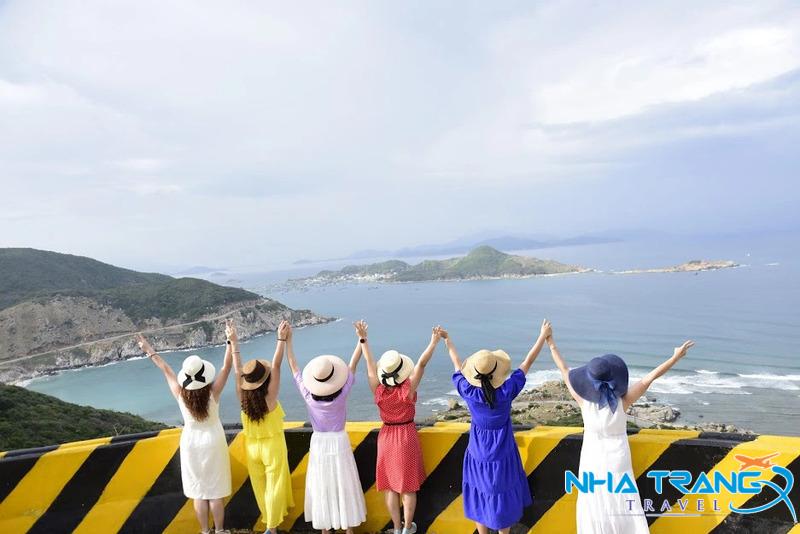 Tour Hang Rái - Vịnh Vĩnh Hy - Vườn Nho - Đồng Cừu Giá Rẻ 27 check cung đường biển vịnh vĩnh hy