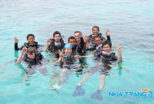 Tour Gành Nhảy Beach Snokerling Nhà Hát Đó