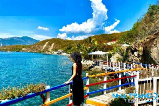 Tour Vịnh San Hô Làng Chài Bãi Tranh