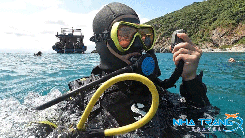 Review Du Lịch Bãi Sỏi Nha Trang Chi Tiết Từ A Tới Z 23 Không xả rác bừa bãi ở bãi biển