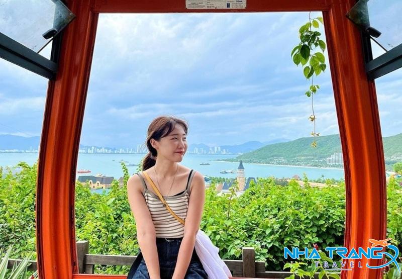 Khám Phá Cáp Treo Vinpearl Nha Trang Giá Vé, Giờ Mở Cửa từ A tới Z 25 Thời gian di chuyển bằng cáp treo Vinpearl Nha Trang khoảng 8 phút/lượ