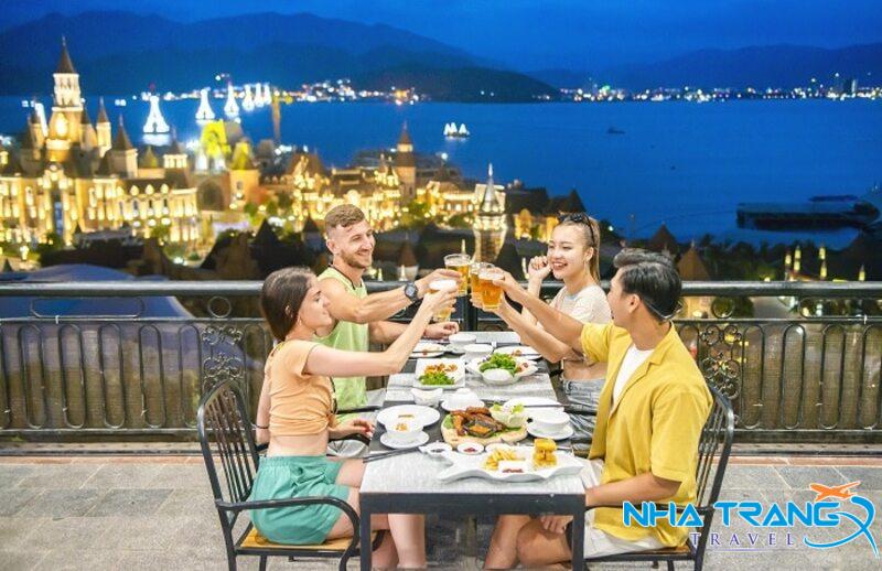 Vinpearl Nha Trang Có Gì Chơi? Trò Chơi Và Hoạt Động Thú Vị 50 Thiên đường ẩm thực tại Vinpearl Harbour