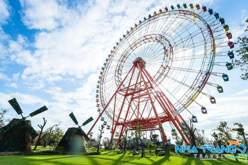 Kinh Nghiệm Khám Phá Bánh Xe Bầu Trời Vinpearl Nha Trang ( Vinpearl Sky Wheel) 13 Quy mô thiết kế của vòng quay vô cùng lớn